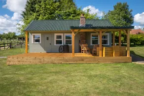 'Heartland' with open fire and hot tub & free wood - Image 2