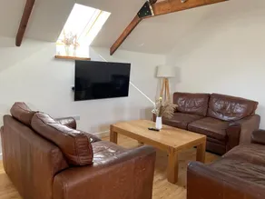 The Reading Room - Sleeps 5 - Unique & by the Sea! - Image 3