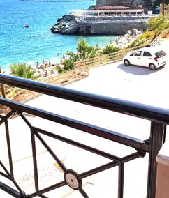 SKY Seafront Apartment - Image 4