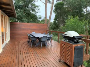 Tree Top Getaway - Image 5