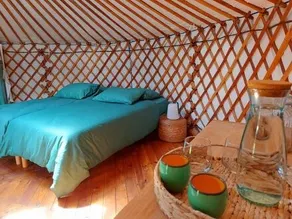 Lovely yurt in the countryside - Image 5