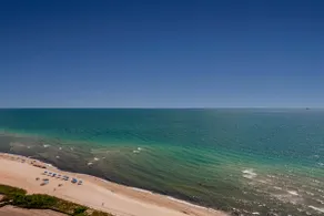 New 12th Floor Beachfront 180º Oceanview Apartment - Image 3