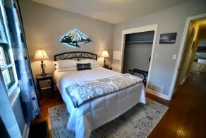Main Street Retreat, walk to downtown Ironton - Image 2