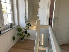 Large, nice room with private kitchenette and bathroom - Image 5