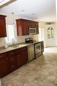 Waterfront 3bed/2.5 bath w/dock&beach close 2 town - Image 4