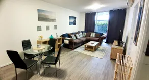 Oxford Street Apartment - Image 2