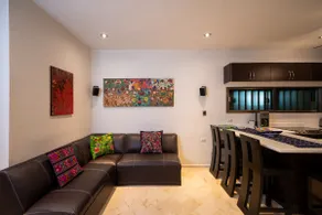 Luxury 2BR home, stunning rooftop, private jacuzzi - Image 4