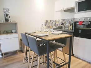 Eco-friendly ★ apartment ★ Close to Charpennes Metro - Image 2