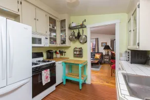 South Pasadena Cottage Near Metro - Image 4