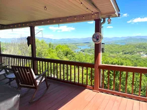Gorgeous Long Range Mountain and lake views - Image 2