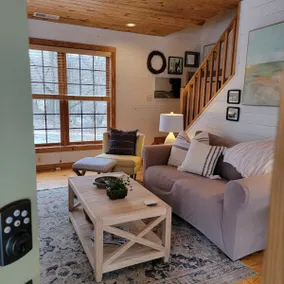 The Cottage at Forest Hills Farm - Image 3