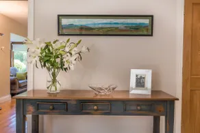 Carey’s Townhouse - Image 4