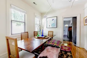 The Noble Farmhouse, w/ Garden in West Town - Image 5