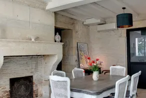 Charentaise house in wine-growing property - Image 3