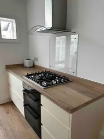 Iris Home in Southsea FREE street parking and pets welcome - Image 5