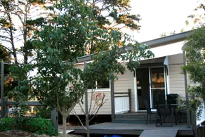 Quiet Cottage Retreat - Image 2