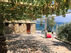 The Cliff Retreat: Private Beach-Access - Sea View - Image 3