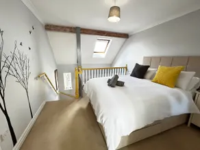 The Beautiful Cottage in March - Image 2