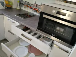 Modern Apartment. Near Shopping, Cafes, Old Town. - Image 5
