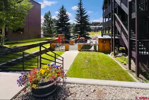 Walk to Slopes - Fireplace - Two Hot Tubs - Sauna! - Image 3