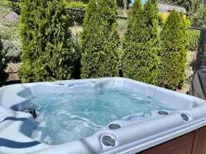 Franklin Park Home with Huge Pool and Hot Tub - Image 5