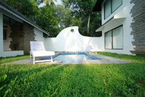 Family Villa with a shared pool - Image 4