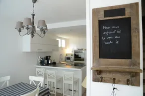 Les Enfants de Neptune, beachfront - Image 3