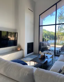 Bright & Modern Home: Heated Pool Open until 10/19 - Image 3