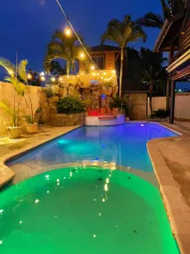 Jacuzzi, pool and bar 3 bedroom villa. - Image 4