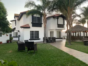 Residencia Curiel-Fully Equipped with Indoor Pool - Image 4
