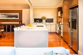 Absolute Beachfront 4 Bed 4 bath House - Image 4
