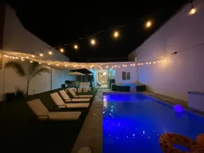 Beach House - Image 5