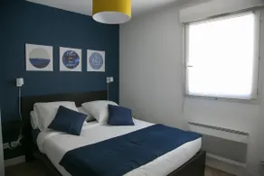 2-room apartment with parking – Downtown on foot and 5-room apartment just around the corner! - Image 4