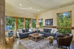 Sandpoint Lake Retreat - Image 4