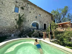 La Sarrasine Heated pool and Jacuzzi - Image 3