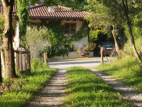 Charming accommodation between the sea and the mountains - Image 4