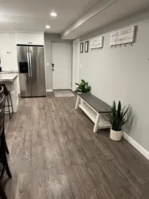 Spacious Wolf Pack Den - Image 3