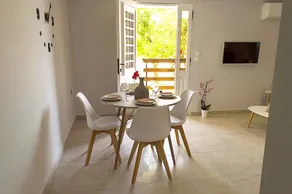 SteMa Seaside Apartments - Image 3