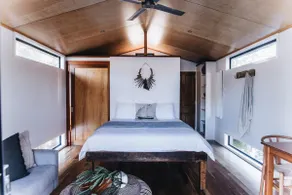 Lake Hut Studio - By Worrowing Jervis Bay - Image 4