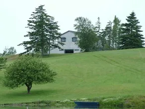 Maine House (Rossport by the Sea)-Overlooking Bay - Image 4