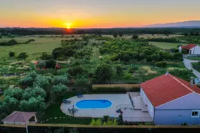 Villa Roko -full privacy with pool in olive shade - Image 3