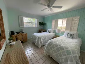 Oceanfront Beach Cottage with Private beach access in beautiful Juno Beach. - Image 4