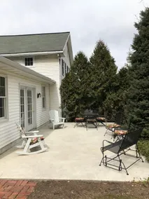 Camargo Inn - Winter Retreat - Image 5