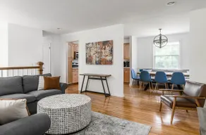 Franklin Retreat-4BR Near Downtown & Nashville - Image 2