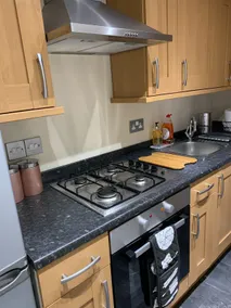 Dunfermline GF flat, 5 min walk to Train St. and High St. - Image 4