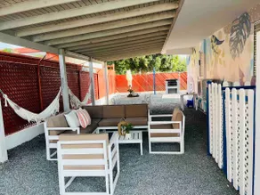 Perfect Villa @ Combate with 3 Comfortable Apartments - Image 3