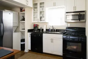 Petite Heights Home! - Image 4
