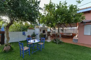 Beach house 80m from the sea. - Image 2