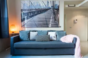 EXCLUSIVE SYDNEY CITY HERITAGE APARTMENT - Image 4