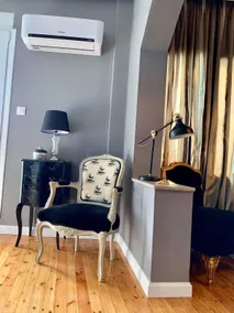 Astor’s Brilliant Home - Image 3